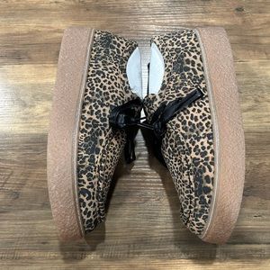 NWT Hush PuppiesWomen’s Bridget Casual Shoes (Size 10)